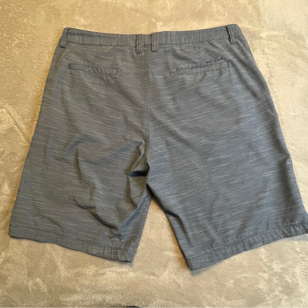 Travis Matthew Shorts - Picture 2 of 4
